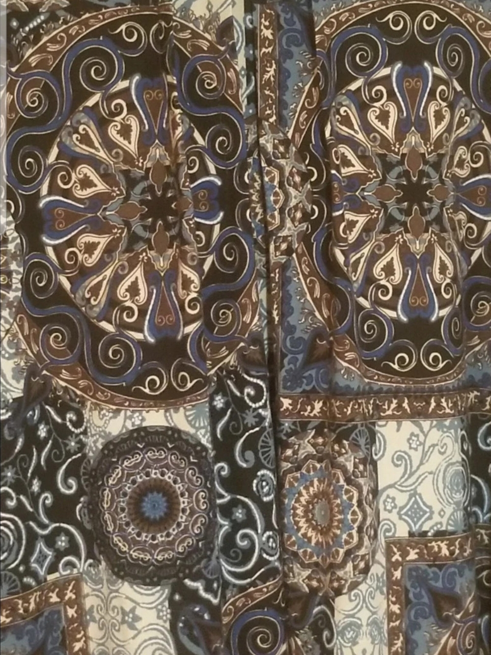 N Touch Paisley Type Medallion Printed Blouse Womens Size XL